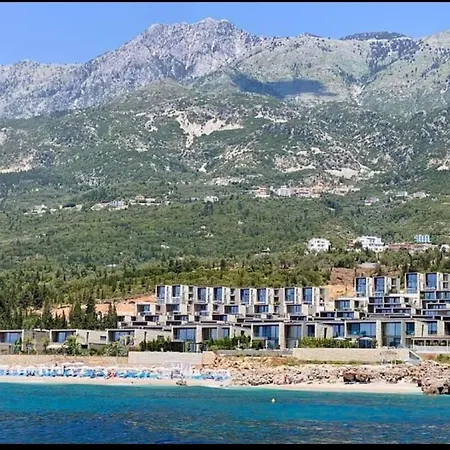 Luxury Sea View With Private Just A Few Steps From The Center