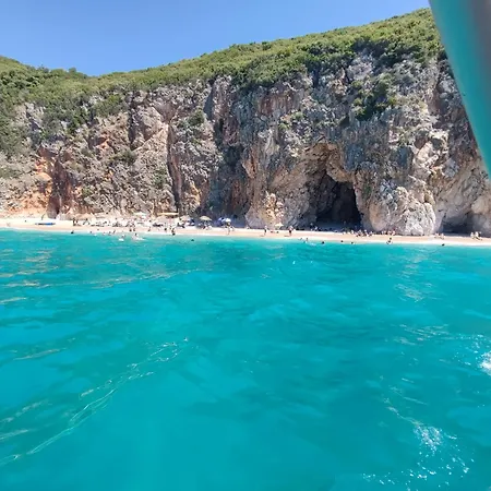 Olea Residence, Luxury Sea View With Private * Palasë